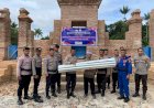 Sambut Hari Bhayangkara, Polres Boven Digoel Bantu Pembangunan Pura Satya Loka