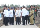 Presiden Jokowi Tinjau Pembibitan dan Penanaman Padi di Merauke, Satgas Pangan Siap Dukung Program Ketahanan Berkelanjutan
