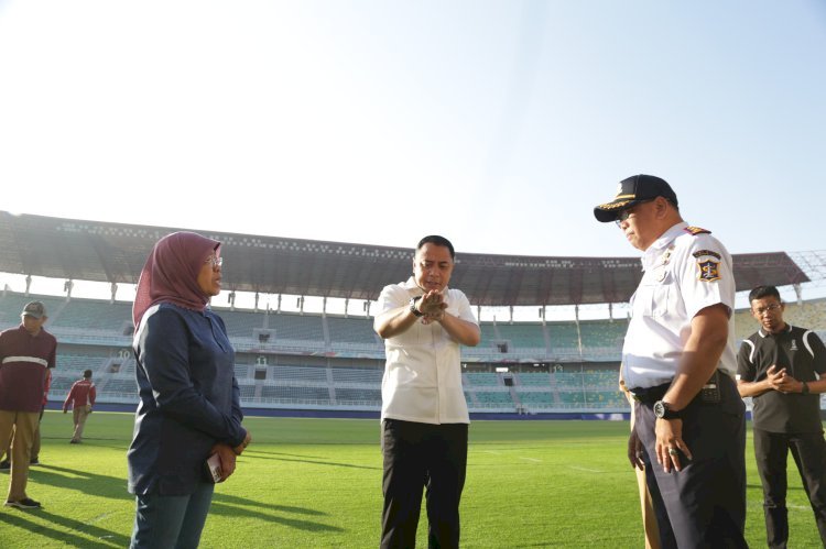 Wali Kota Eri Sidak GBT Surabaya/RMOLJatim 
