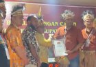 Pasangan “Manu Jaya” Resmi Menjadi Pendaftar Pertama di KPU Kabupaten Mappi untuk Pilkada 2024