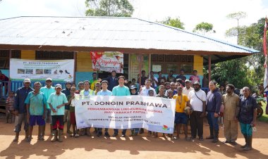 PT. DONGIN PRABHAWA HADIRKAN MOMEN KEMERDEKAAN DI KAMPUNG TAGAEPE