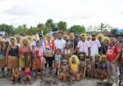 Boaz Solossa dan Ricardo Salampessy Beri Semangat Atlet Muda Mappi di Bupati Cup U-21