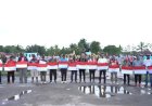 Makna di Balik Gerakan Pembagian Bendera di Mappi: Simbol Patriotisme dan Persatuan