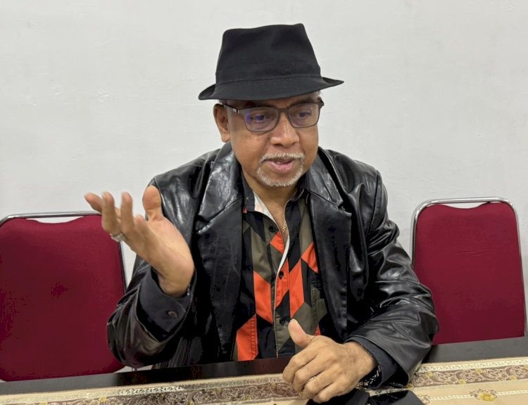 Kuasa Hukum KPU Sorong Selatan, Pieter Ell