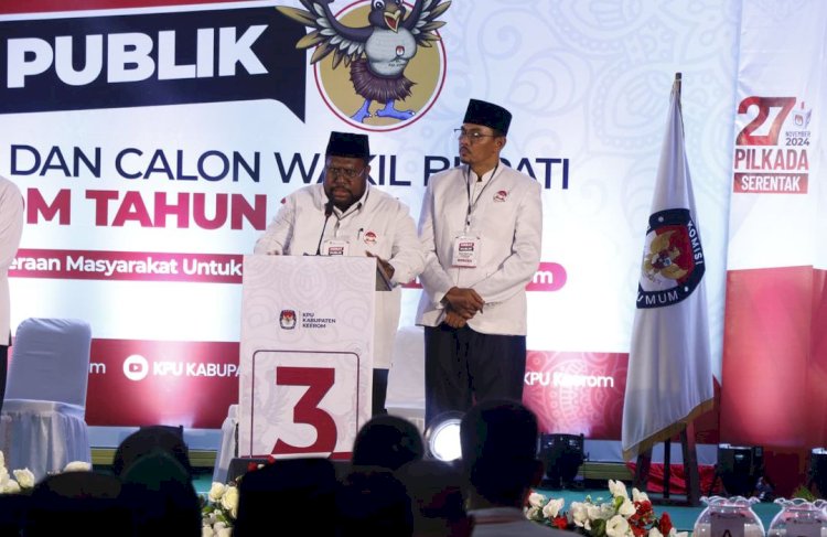 Terlihat Pasangan Kenius Kogoya-Nursalim Arrozy saat mengikuti debat publik pertama calon bupati dan wakil bupati kabupaten Keerom 2024/ist