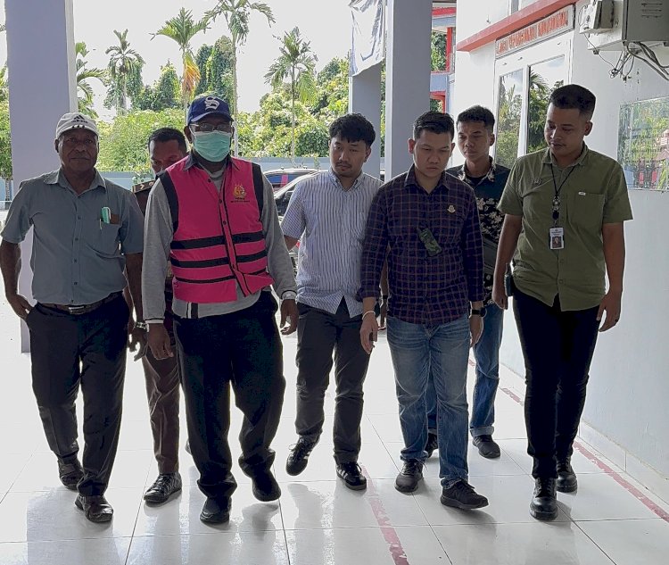 Eksekusi ini dilaksanakan terhadap terpidana atas nama Derek Asmuruf alias Decky Asmuruf.