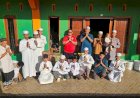 Anggota DPRK Boven Digoel Nikcson Pampang Bagikan Sembako dan THR di Pondok Pesantren Hidayatullah