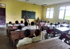Babinsa Koramil Mindiptana Berikan Materi Wawasan Kebangsaan kepada Siswa SD YPPK ST Petrus Tinggam