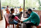 Bukti Nyata TSE Group Perkuat Komunikasi dan Kesehatan Masyarakat Pedalaman Papua