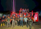 PRAJURIT TNI AL LANTAMAL XI GERAK CEPAT PADAMKAN KEBAKARAN RUMAH DINAS SD YAPIS 1 MERAUKE