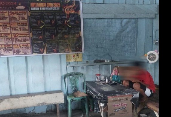 Praktik judi Toto Gelap yang melibatkan anak di bawah umur yang menjadi penjual togel di  Sorong, Papua Barat Daya. (Istimewa) 