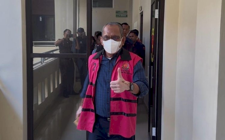 Mantan  Kepala BPKAD Kota Sorong, HJT tersangka dugaan korupsi ATK pada BPKAD Kota Sorong. (RMOL Papua ) 
