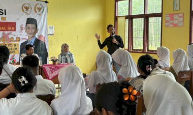 Sularso Sosialiasasikan Empat Pilar MPR RI di SMK 12 Kesehatan Merauke: Bentuk Generasi Muda Berkarakter dan Berjiwa Kebangsaan