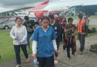 Sembilan Tenaga Pengajar dan Perawat Medis Asal Koroway Tiba di Jayapura Pasca Aksi KKB