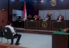 Majelis Hakim Vonis Ringan Terdakwa Ileggal Logging Felix Wiliyanto