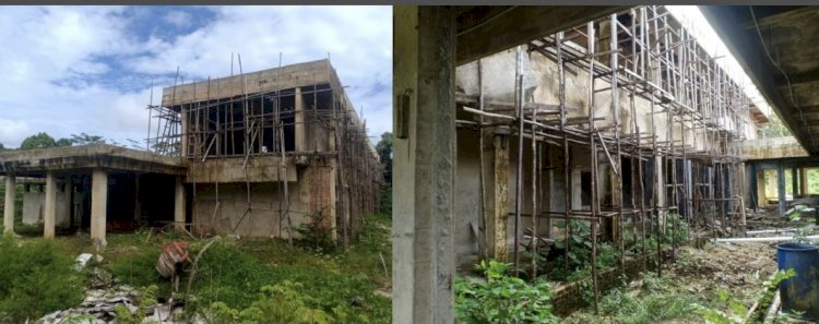 Kondisi proyek pembangunan Puskesmas Aifat Timur Tengah di Kampung Ayata, Kabupaten Maybrat, Papua Barat Daya yang diduga mangkrak yang di kerjakan oleh  PT. PAK. 