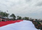 "Merajut Nusantara" Kibarkan Bendera Merah Putih Raksasa di Boven Digoel
